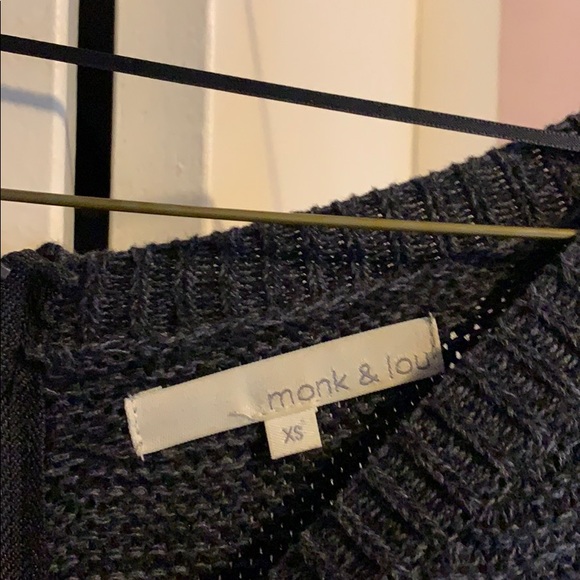 Monk and Lou sweater - Picture 2 of 4
